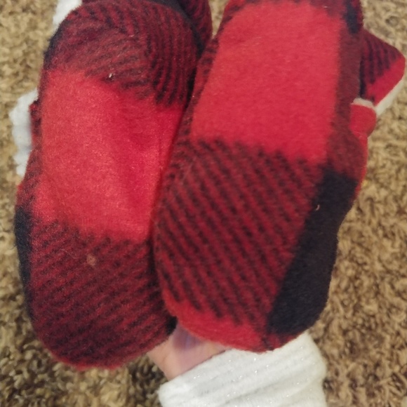 Plaid booties for baby - Picture 4 of 4